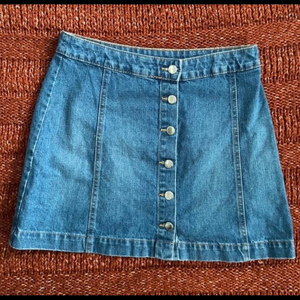 Denim skirt
